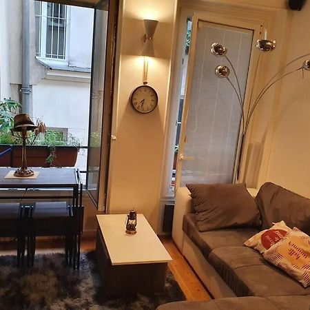Cozy Apt Heart Of Paris, 3 Mins Louvre Apartment Exterior photo